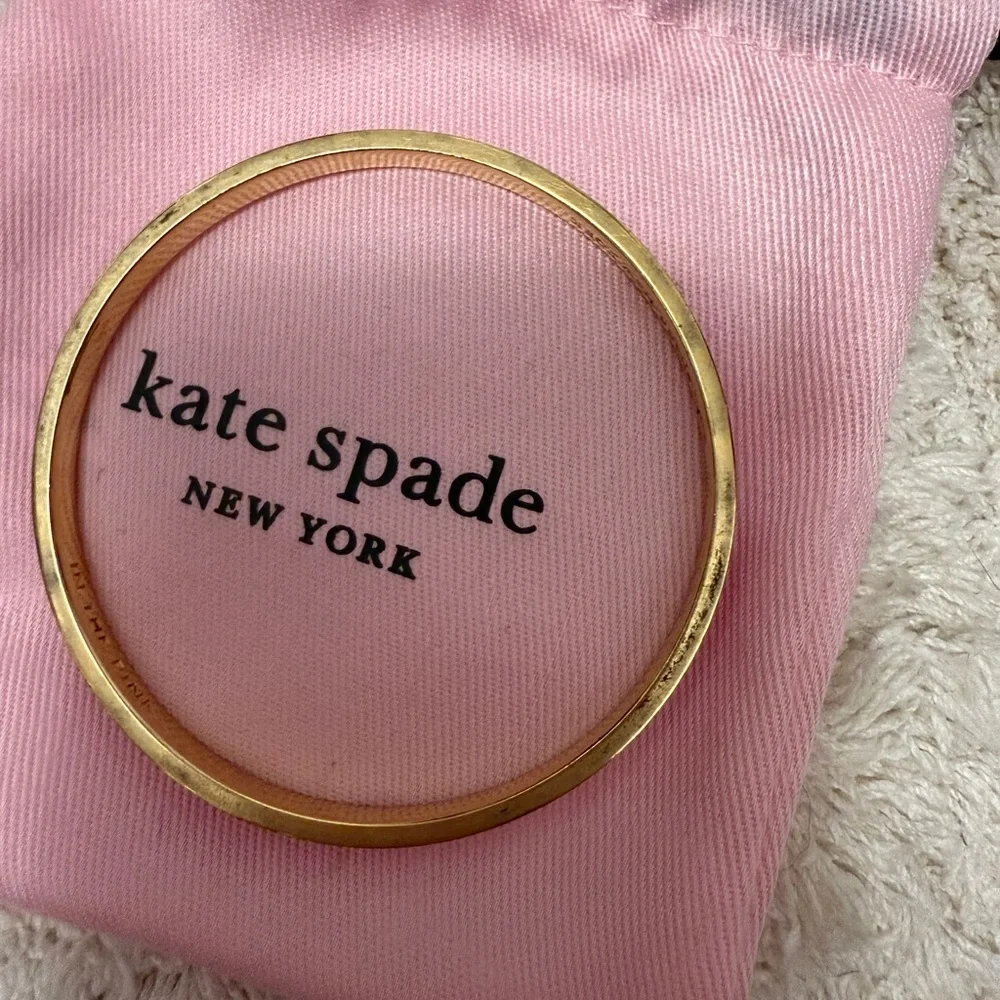 🩷Kate Spade Gold Bangle Bracelet - Picture 7 of 8